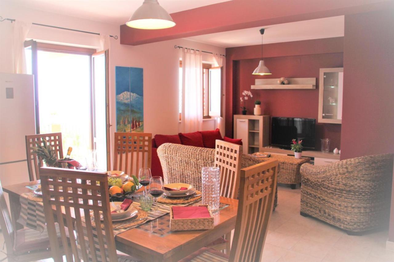 Poseidone Sea Apartment Taormina Mazzeo Esterno foto