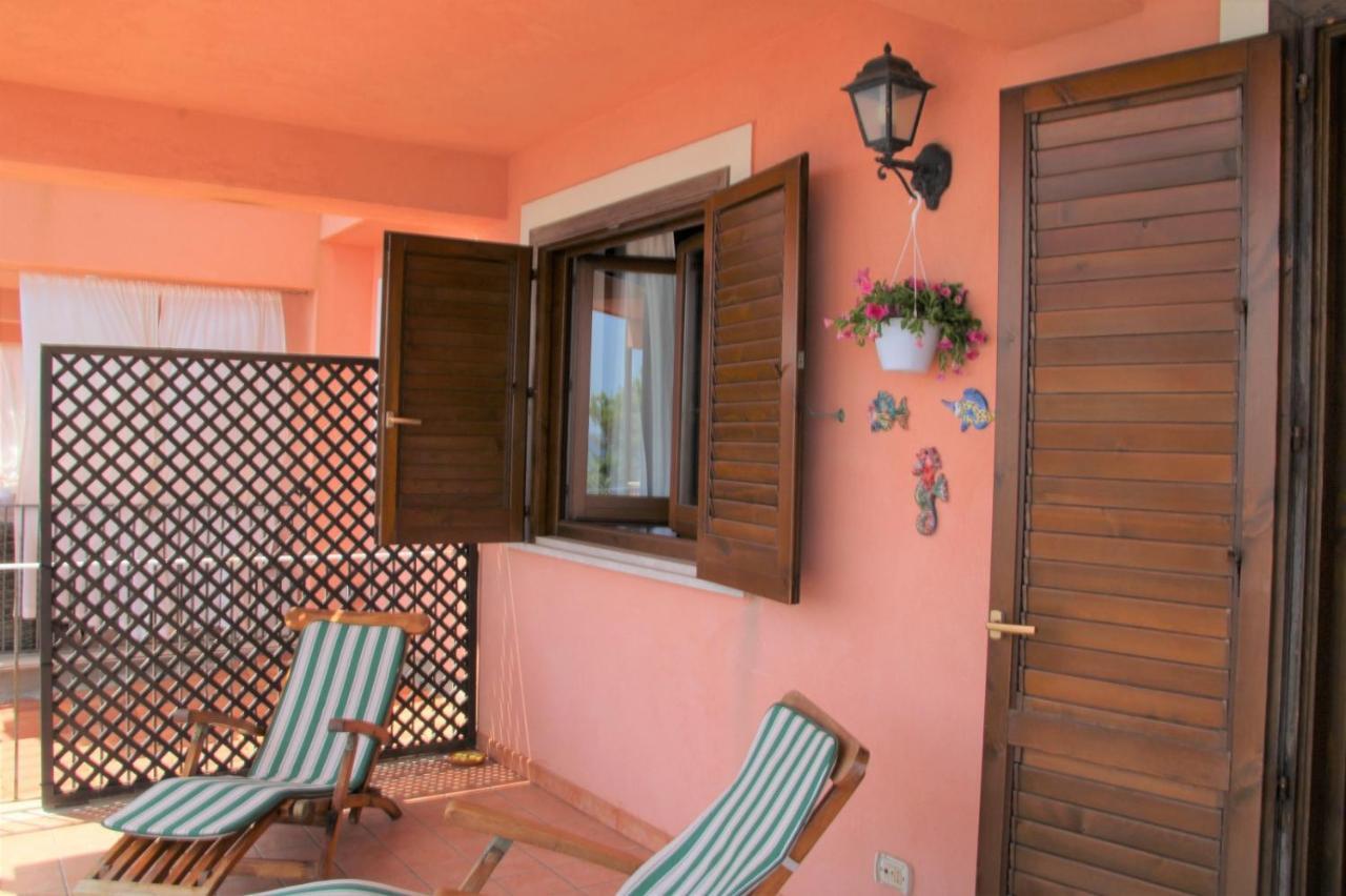 Poseidone Sea Apartment Taormina Mazzeo Esterno foto