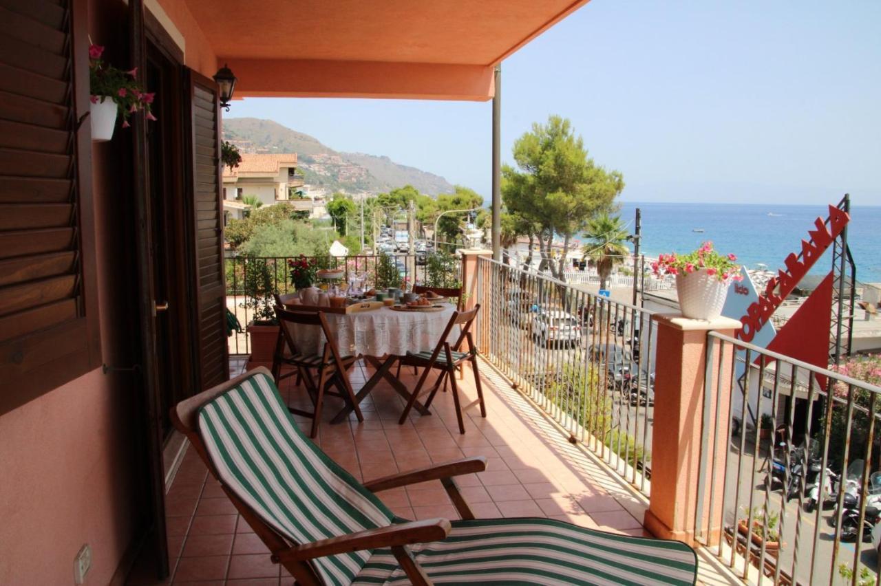 Poseidone Sea Apartment Taormina Mazzeo Esterno foto