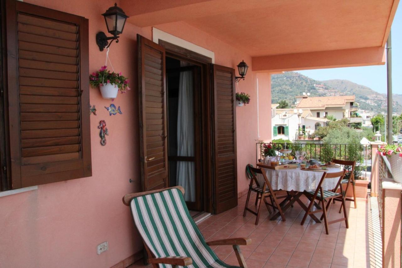 Poseidone Sea Apartment Taormina Mazzeo Esterno foto