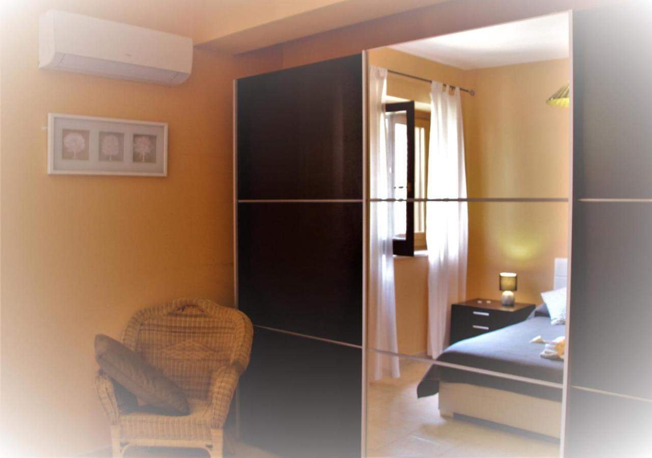 Poseidone Sea Apartment Taormina Mazzeo Esterno foto